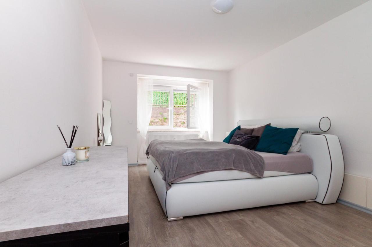 Ferienwohnung Zschopau Fuer Sie Vollausgestattet Mit Boxspringbett Netflix Uvm Esterno foto