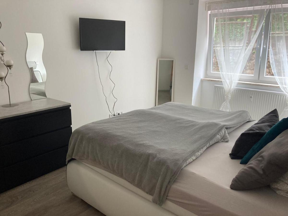Ferienwohnung Zschopau Fuer Sie Vollausgestattet Mit Boxspringbett Netflix Uvm Esterno foto